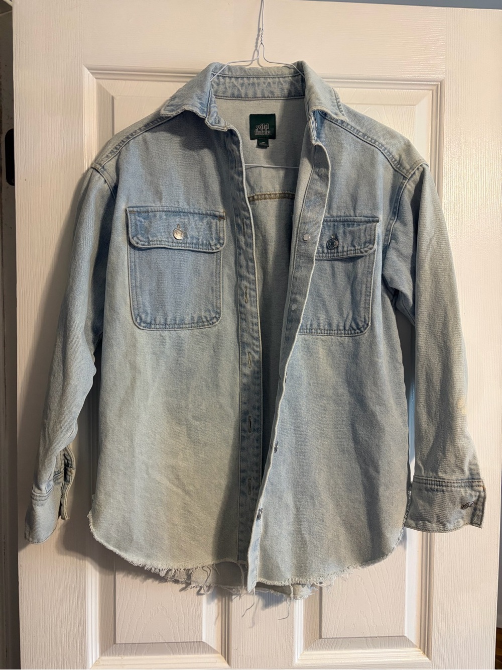 Wild Fable Light Wash Denim Shacket Oversized Shirt Jacket Women’s XXS Raw Hem